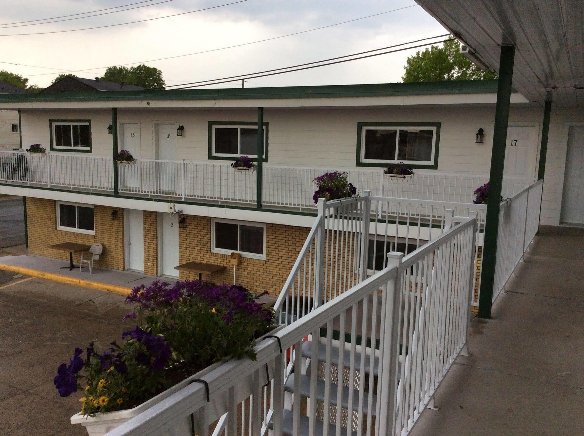 Trois-Rivières Miami Motel Inc المظهر الخارجي الصورة